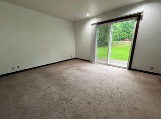 52 Nathan Rd #B, Huntington, WV 25705