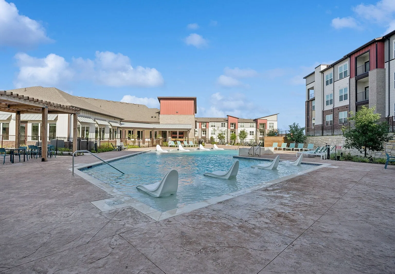 Ascend at Pioneer Hill — Photo 4