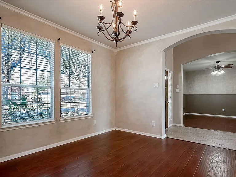 2118 Long Trail Path Ct — Photo 5