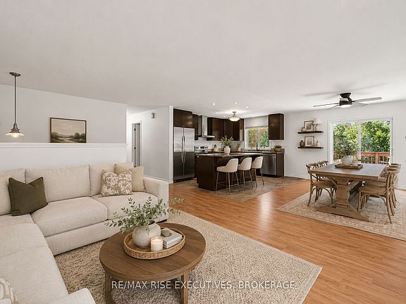 3rd image of 865 Danbury Rd