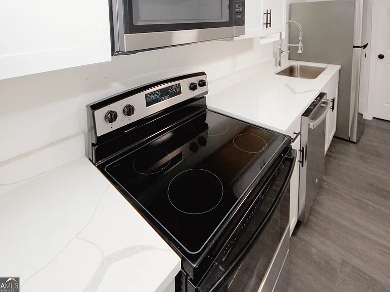 6157 Orville Dr #COTTAGE — Photo 10