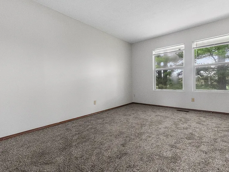 Northgate Apartments — Photo 14