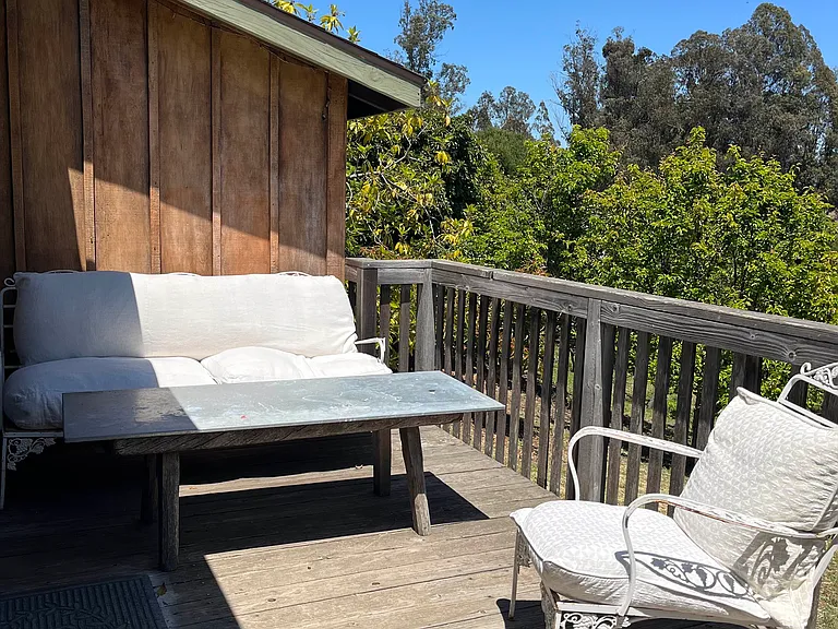 222 Manfre Rd #B — Photo 8