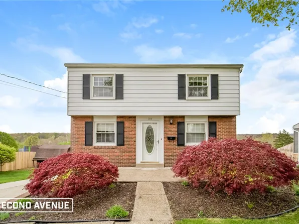 32 S Rolling Hills Ave, Irwin, PA 15642