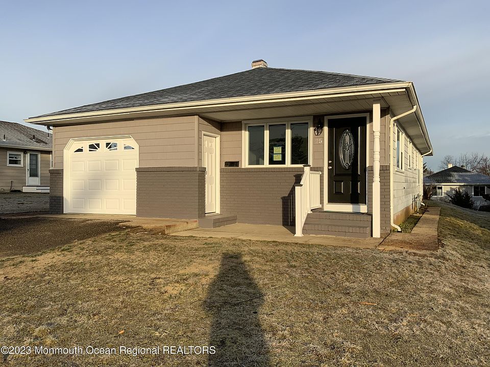 1st image of 25 Saint David Drive