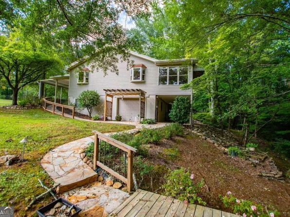 174 Bass Ln, Munford, AL 36268