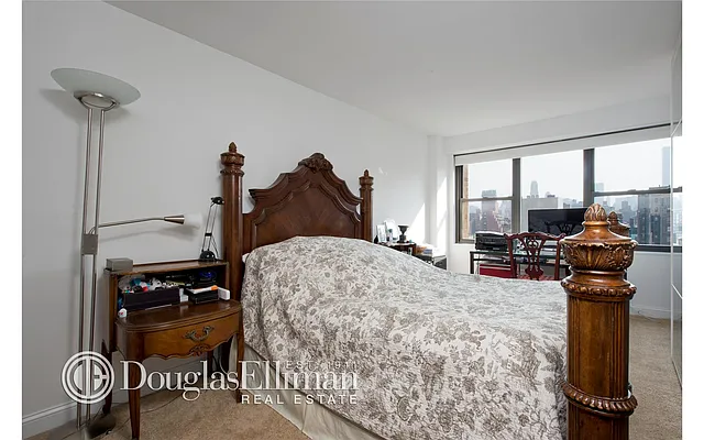 Sold by Douglas Elliman | media 32