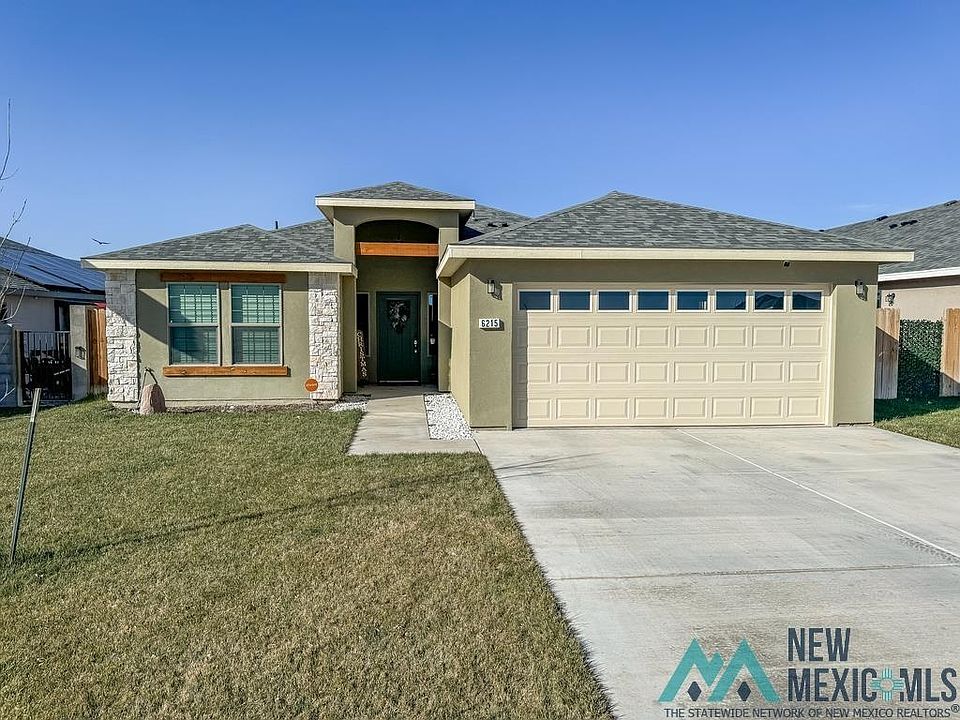 1st image of 6215 N Meadowlands Dr