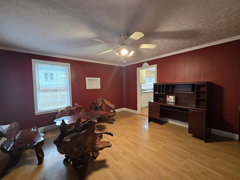 833 S 112th St #5 — Photo 16