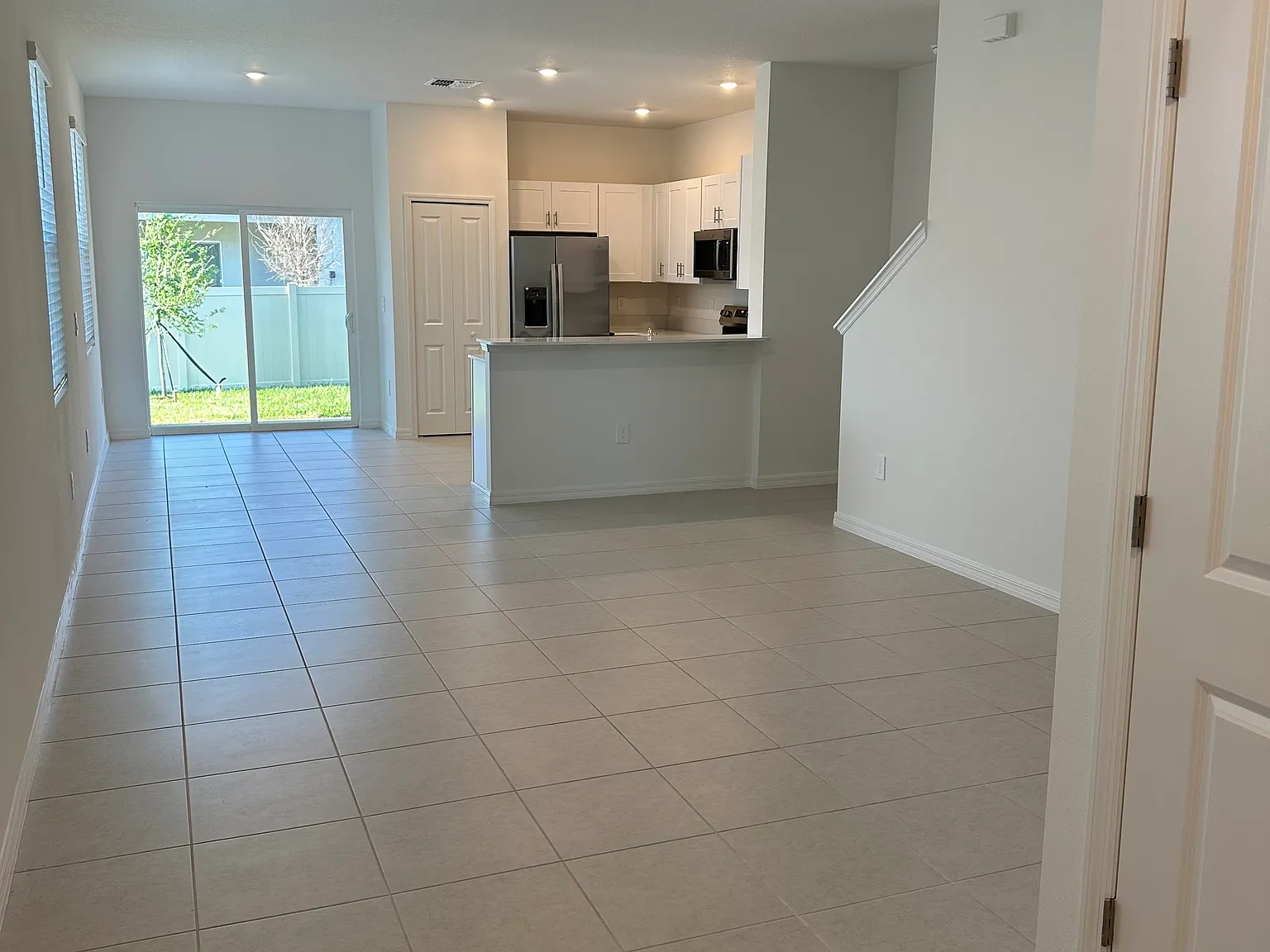 2 bed, 2.5 bath, 1513 sqft, $2,000 — Photo 3