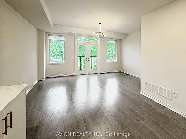 74 Puisaya Dr — Photo 6