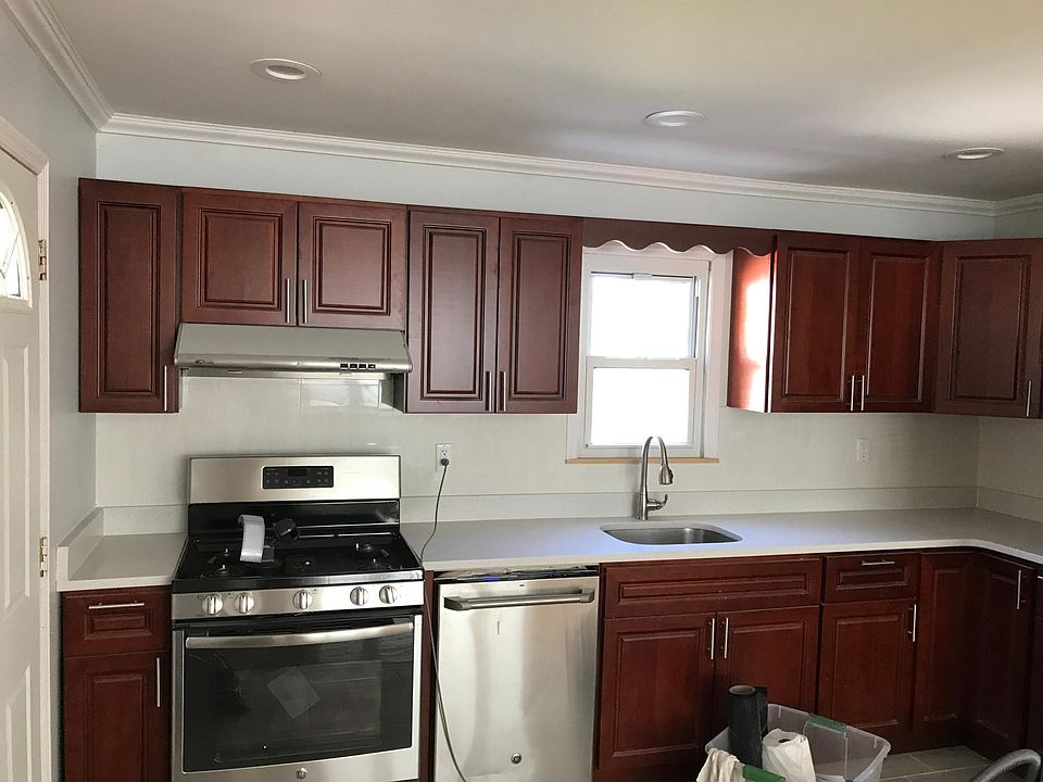 1st image of 251 Lenox Ave