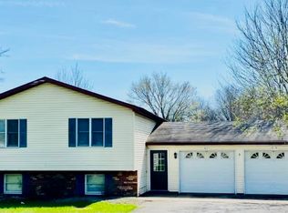 521 State Rd W #B, Warren, OH 44483