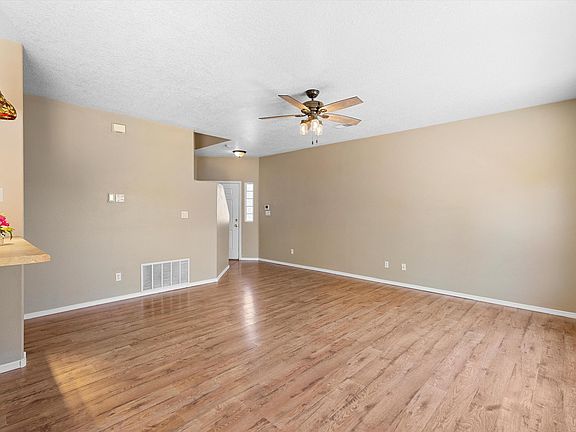3rd image of 10862 Firenze Dr NW
