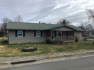 704 N Sycamore St, Campbellsburg, IN 47108