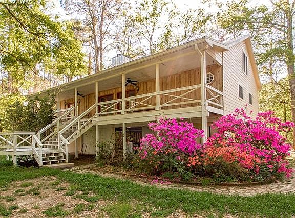 2nd image of 35160 Riverview Dr