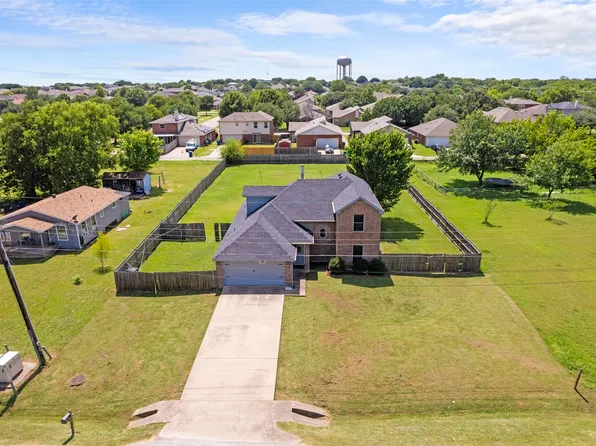 3227 Baskin Dr, Lancaster, TX 75134