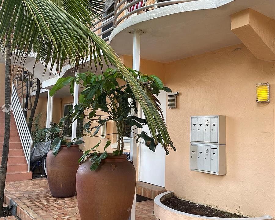 1st image of 3028 Seville St #2
