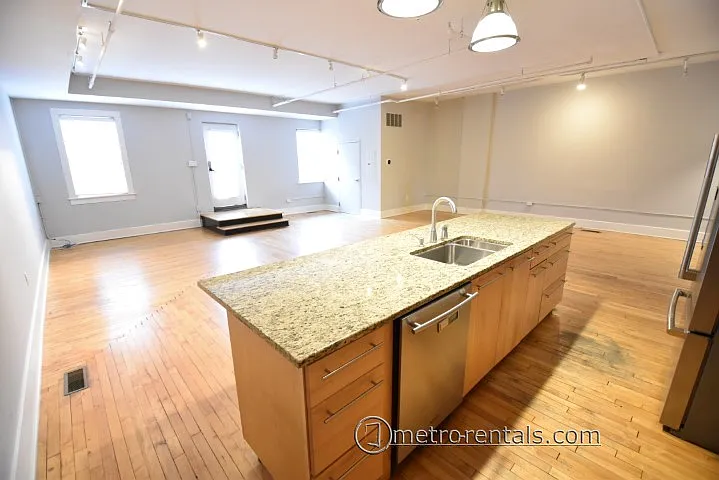 32 Warren St — Photo 6