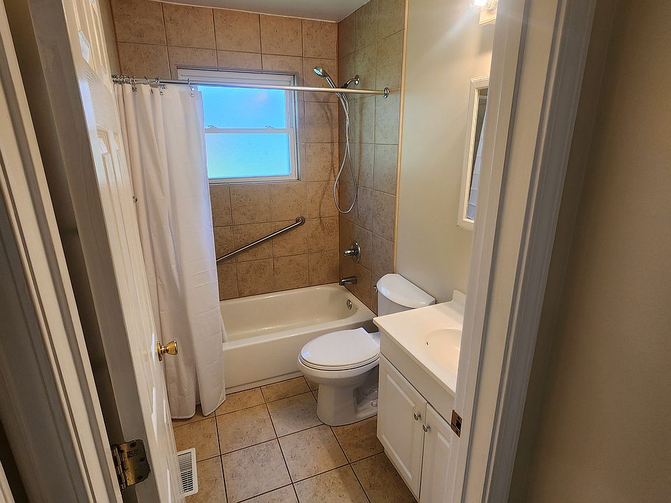 1st image of 7001 Irewick Way