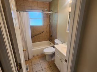 7001 Irewick Way, Louisville, KY 40272