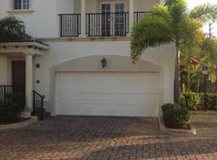 816 Prosperity Farms Rd APT 6, North Palm Beach, FL 33408