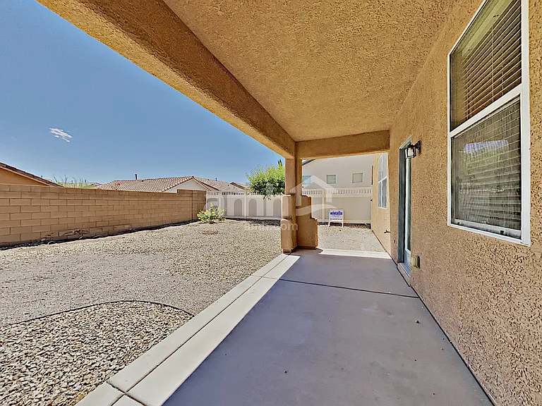 1052 Crescent Falls St — Photo 13