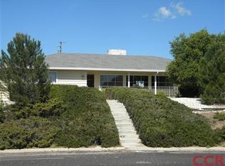 1505 Fairway Dr, Paso Robles, CA 93446