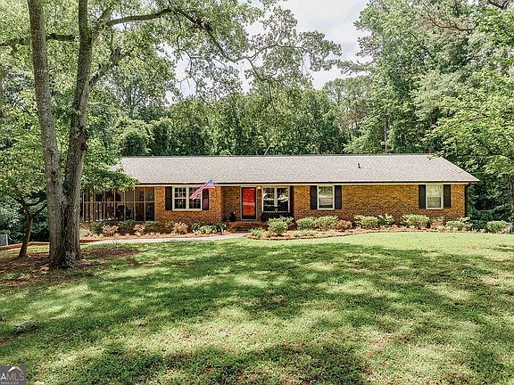 2nd image of 226 Baker St