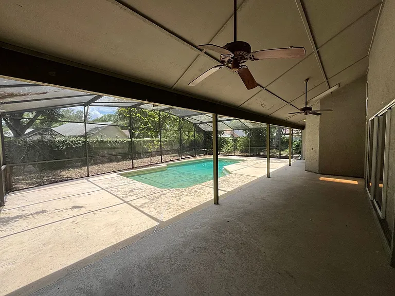 3801 Donna Lynn Ln — Photo 28