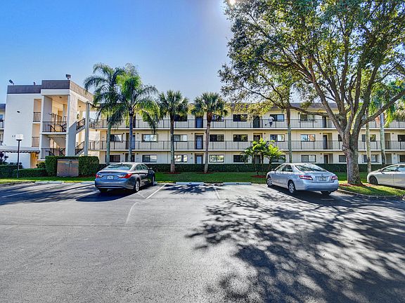 2nd image of 15244 Lakes Of Delray Blvd APT 308