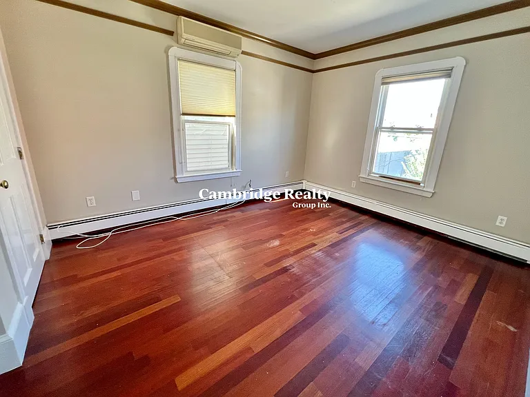 32 Fairmont Ave #2T — Photo 12
