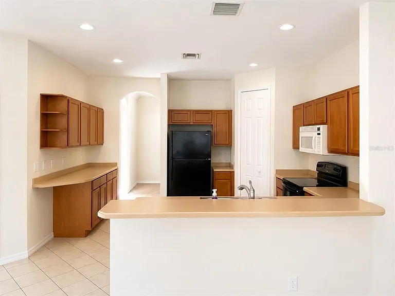 1460 Equinox Cir — Photo 5