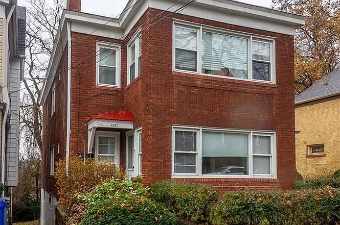 4027 Windsor St photo 1