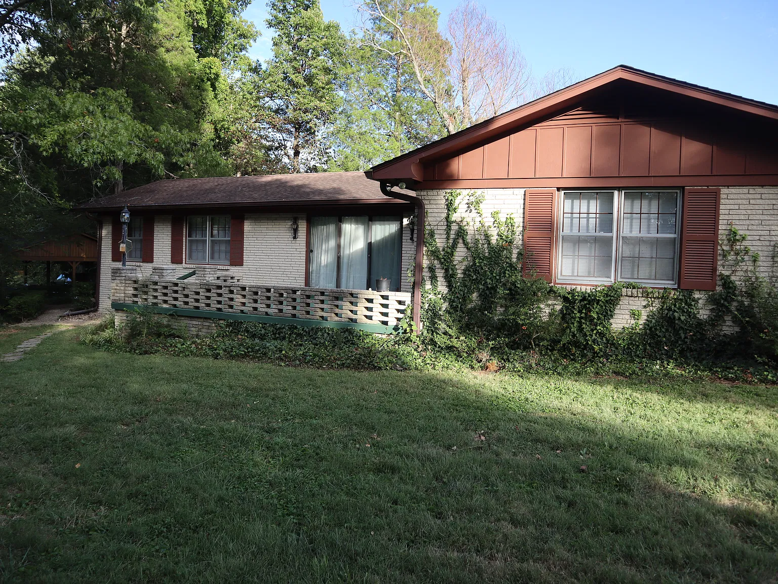 3 bed, 1700 sqft, $1,200 — Photo 3