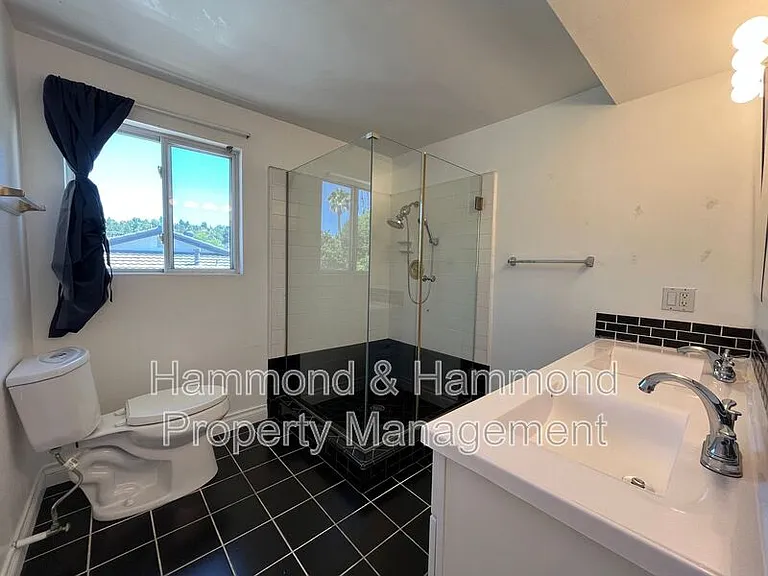 4527 Stark Ave — Photo 30