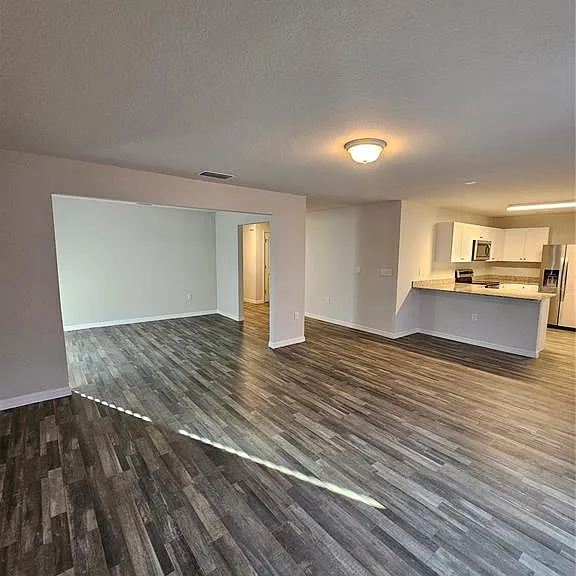 901 NW 15th Pl — Photo 11