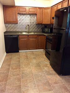 1600 Church Rd APT D100, Wyncote, PA, 19095