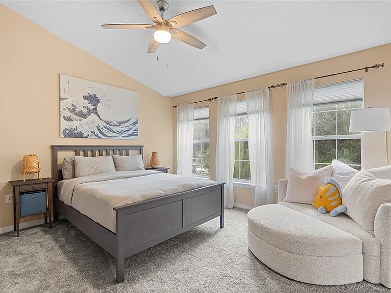 6714 Breezy Palm Dr — Photo 16