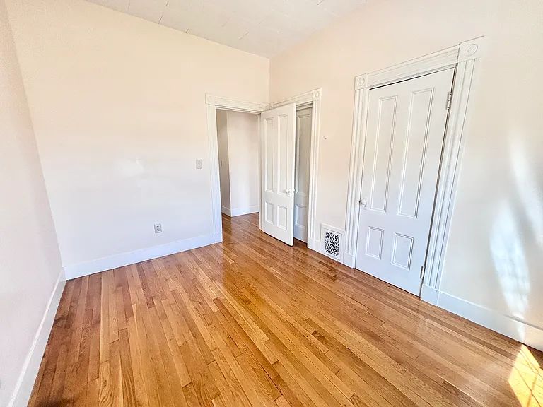 98 Spring St #2 — Photo 16