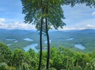 64 Cloudline Dr, Almond, NC 28702