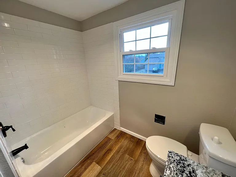 2575 NW Fairlawn St — Photo 20