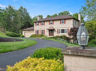 15 Brookmawr Rd, Newtown Square, PA 19073