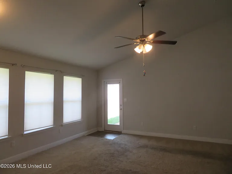 18172 Tiffany Renee Dr — Photo 3