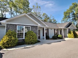 783 Genesis Rd APT 101, Crossville, TN 38555