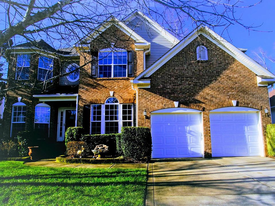 Welcome to 1018 Grayscroft Drive