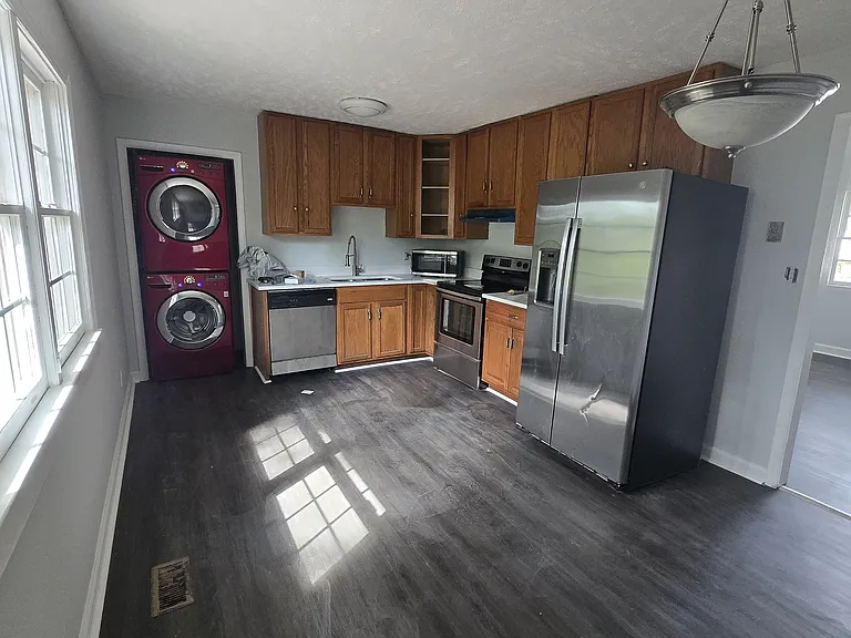 6319 Lynette Cir — Photo 10