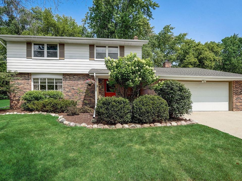 1st image of 2824 Windsor PLACE