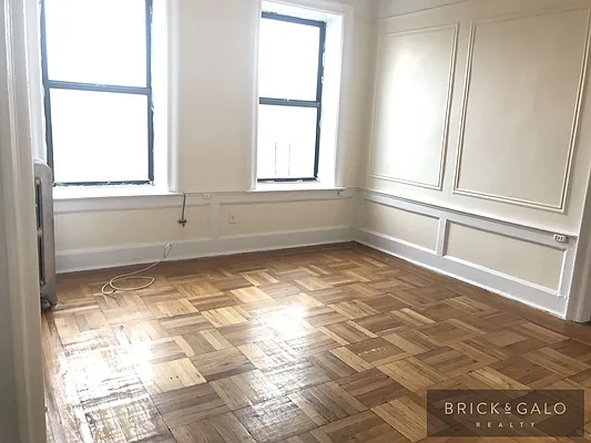 Rented by BRICK & GALO REALTY CORP | media 9