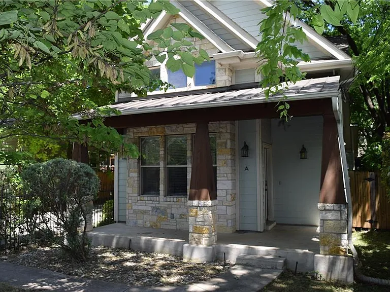 500 Kenniston Dr #B — Photo 1